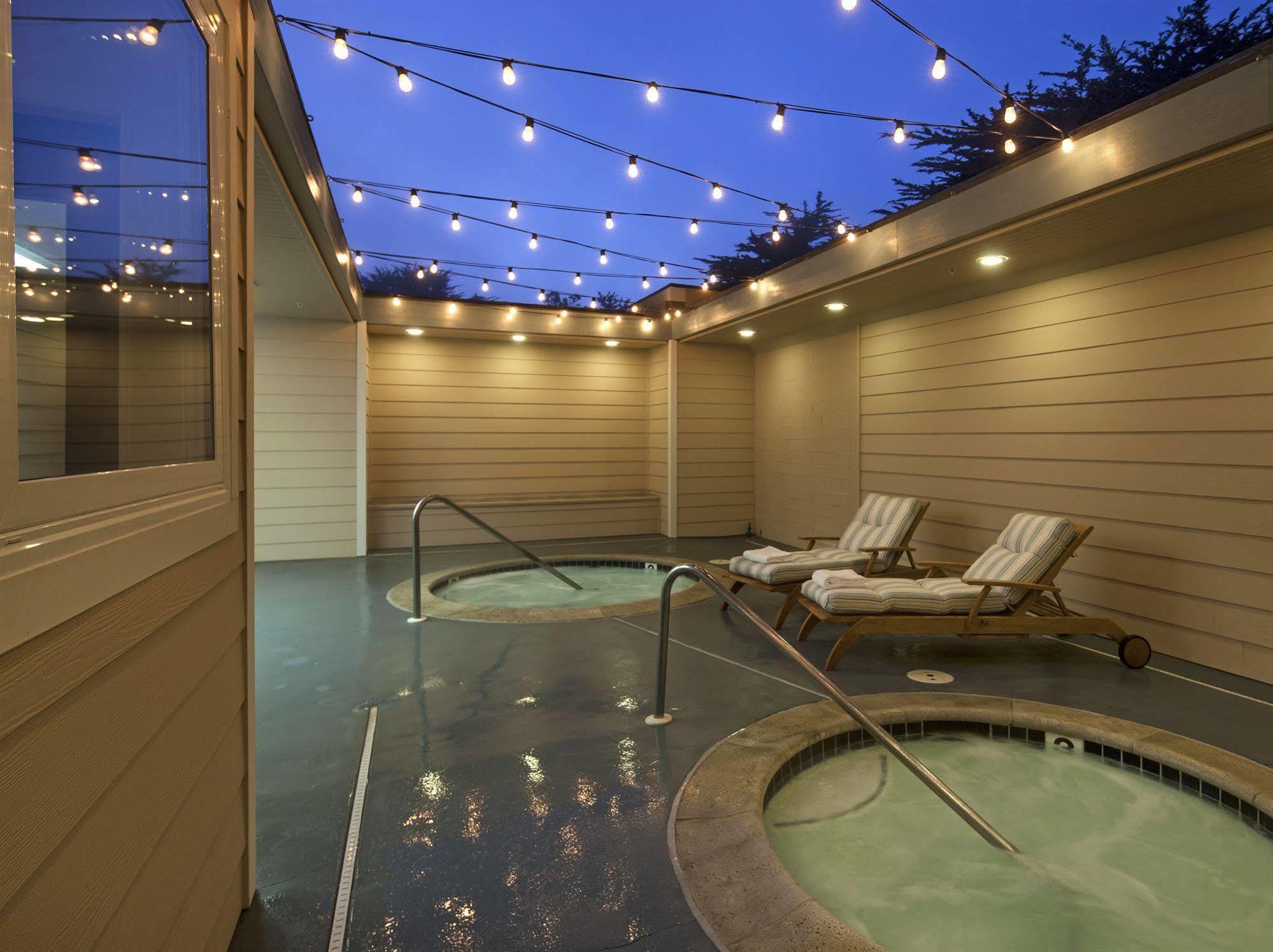 Cambria Landing Inn And Suites Экстерьер фото